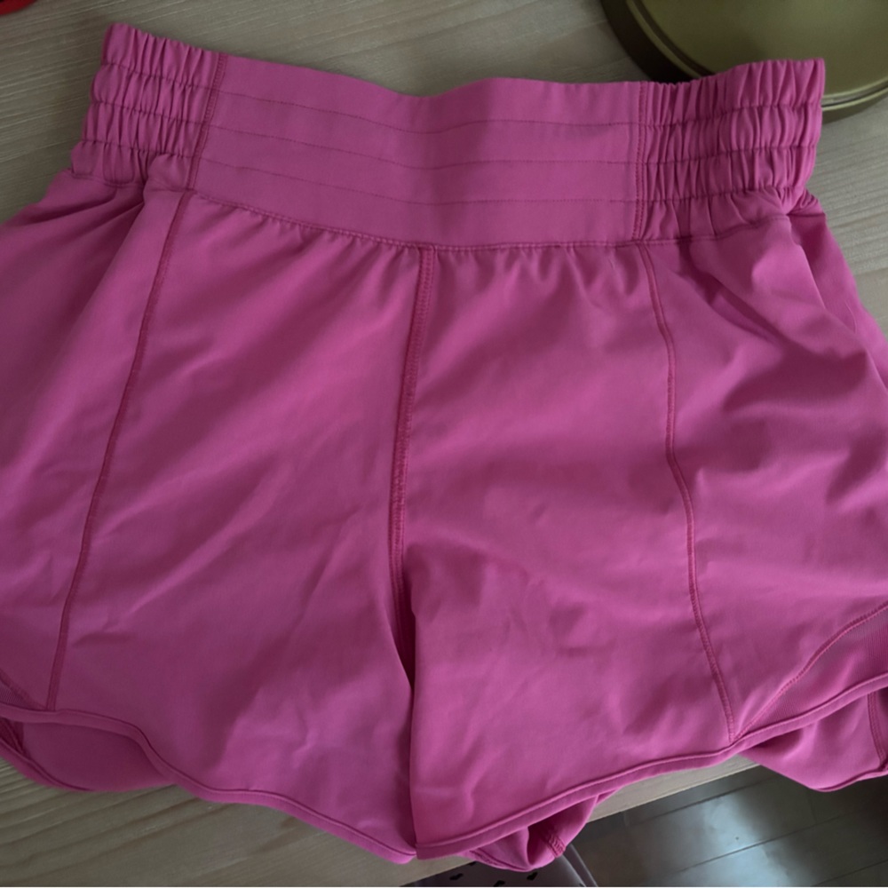 lululemon hotty hot shorts